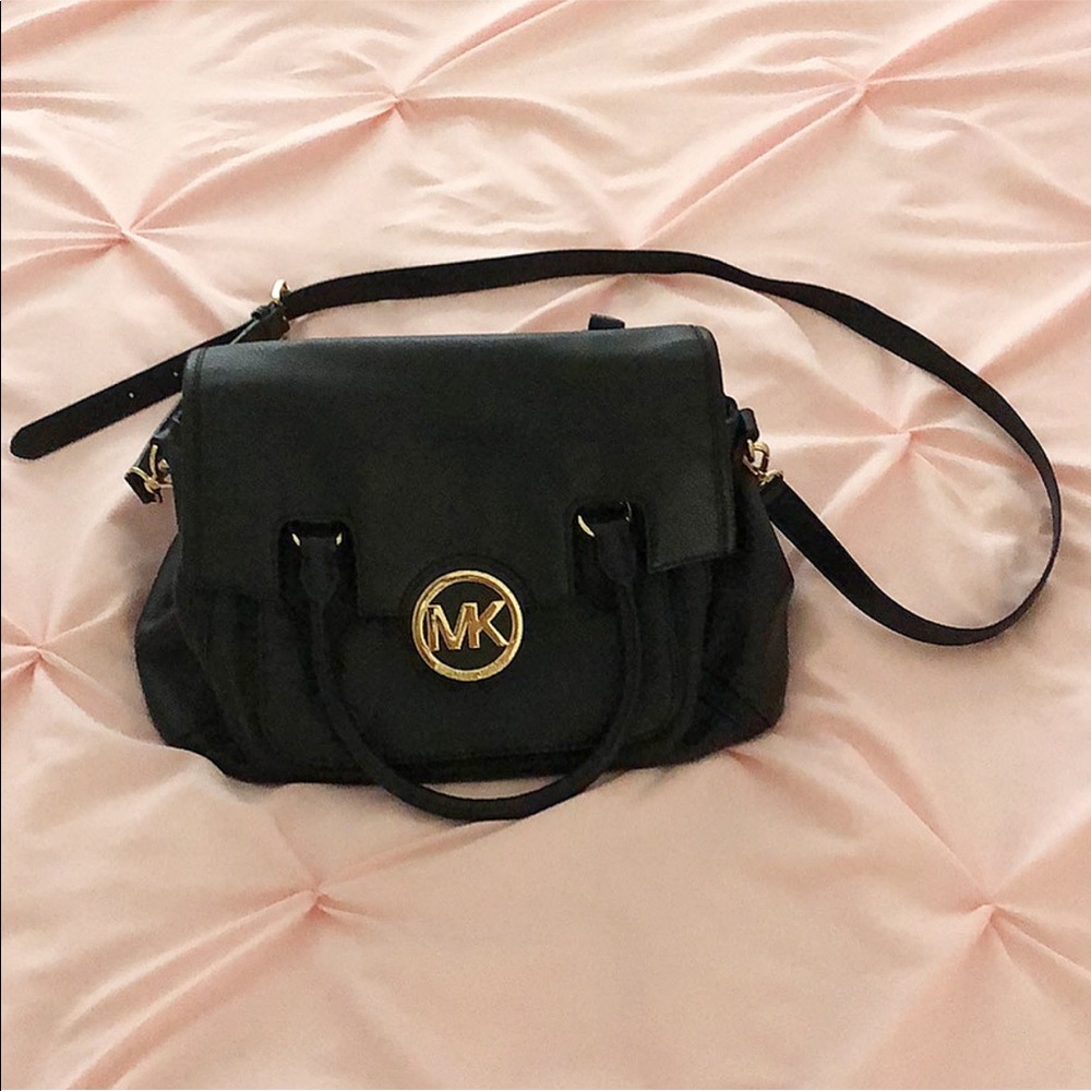 AUTHENTIC! MICHAEL KORS Purse